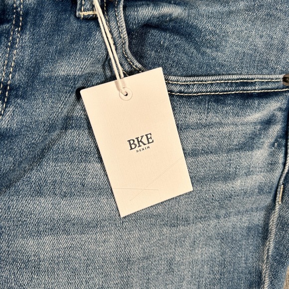 BKE Stella Jeans Womens 31S 31x30 Medium Wash Bootcut‎ Slim Fit Low Rise Stretch - Picture 4 of 15